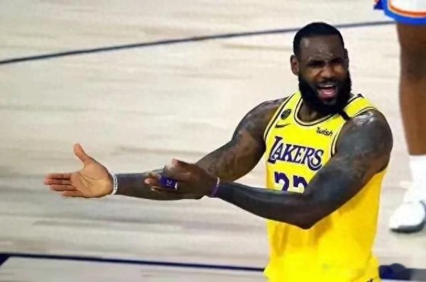 Lệnh thoát? Lakers và James dự kiến sẽ chia tay vào năm 2026 và hai bên đã không thảo luận về việc đ